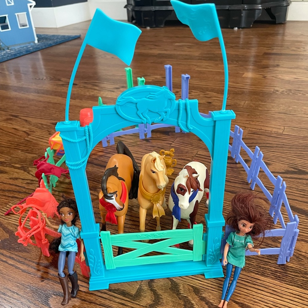 Spirit Riding Free Training Arena